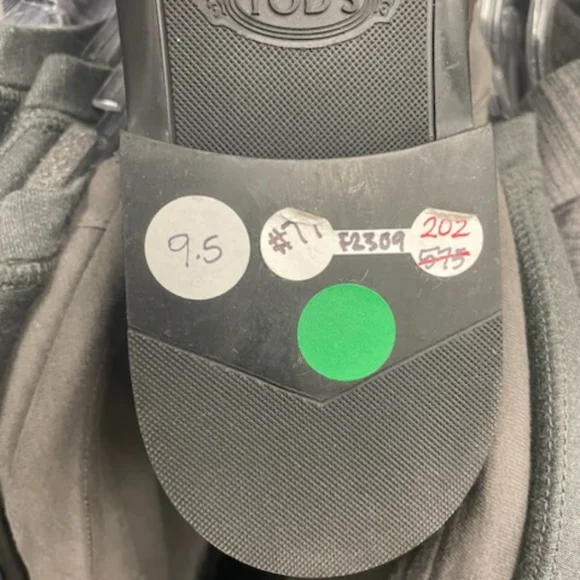 NIB $575 Todd's shoes